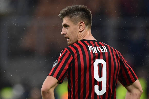 Beberapa Keuntungan Manchester United Kalau Merekrut Krzysztof Piatek dari Ac Milan
