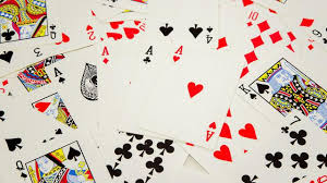 Seluk-beluk Bermain Poker untuk Hidup di Kasino