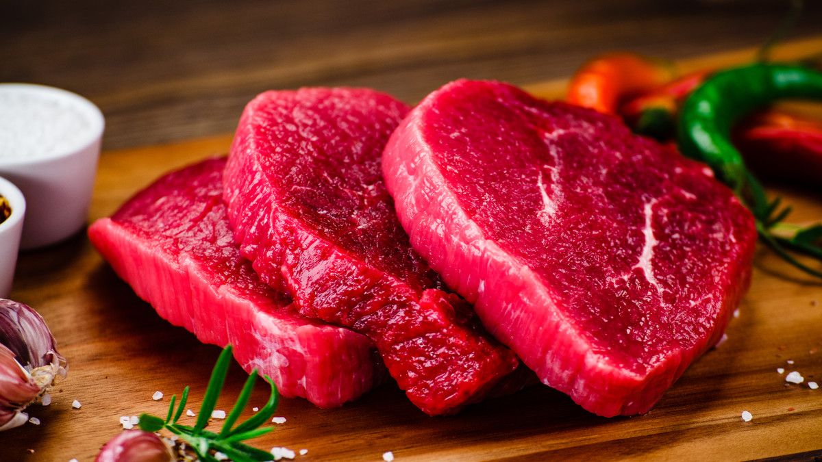 Inilah Kenapa Kamu Harus Kurangi Makan Daging Merah Sejak Sekarang!